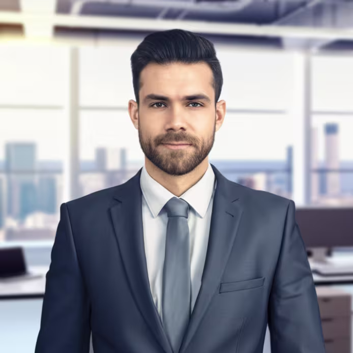 James Liu - CEO & Founder at FinStart